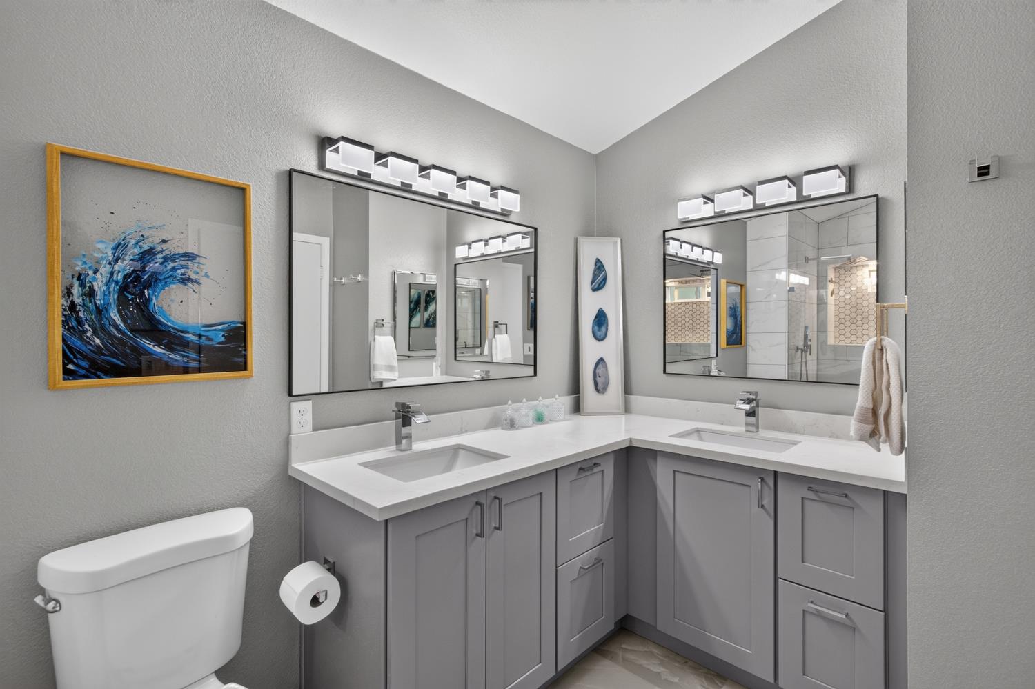 561243094_8ffcacbe-cdca-4dd0-8280-74877705fe69.jpg