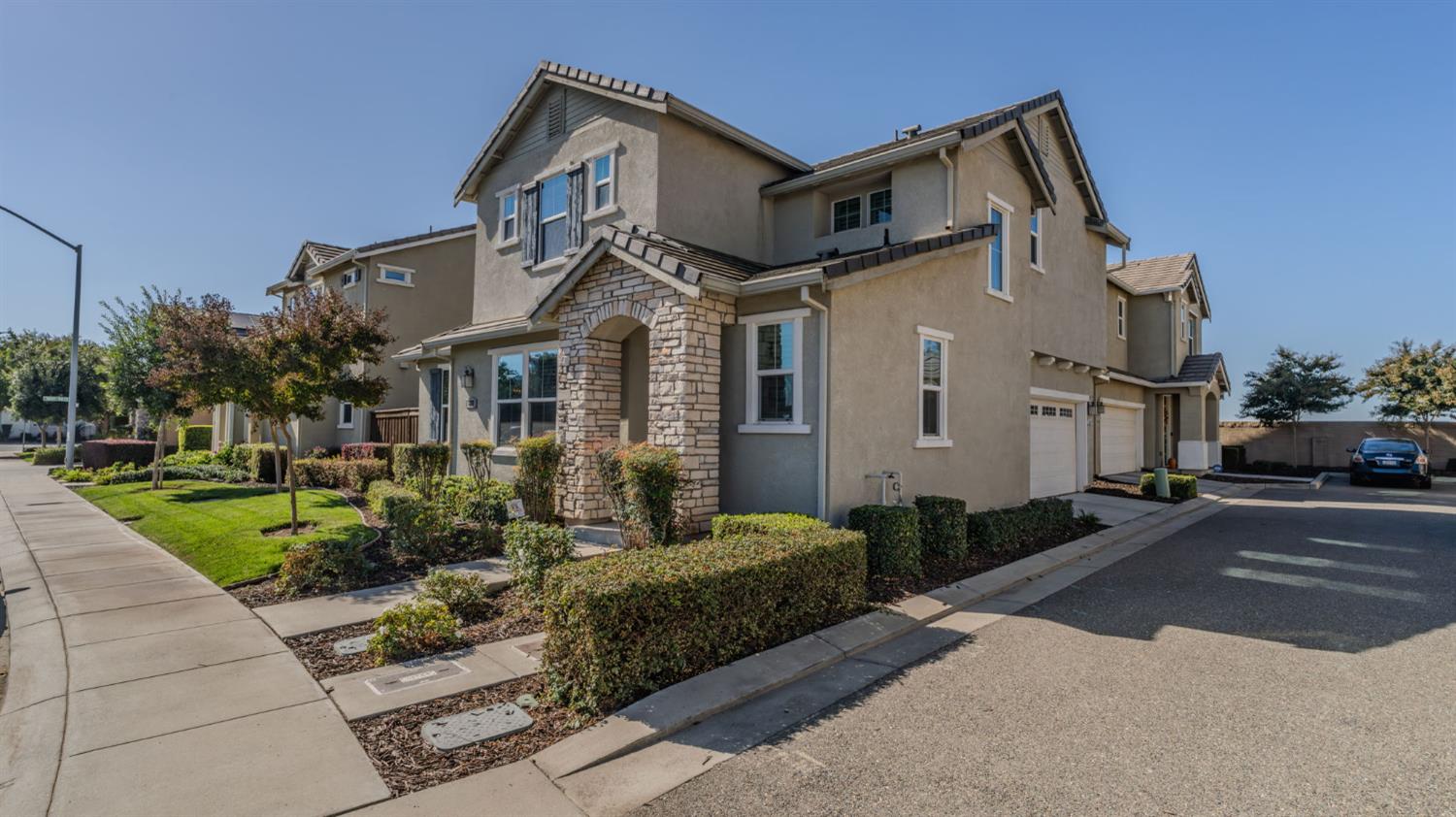 5617 Boone Park Drive