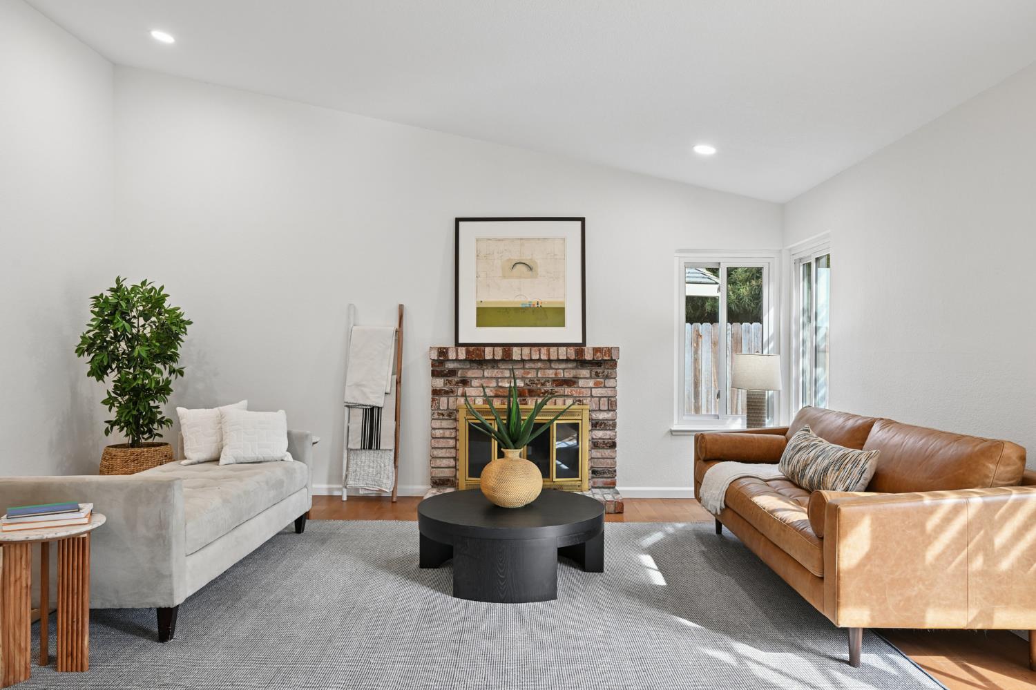 561243947_4209bfe6-095e-4ba2-8a36-c56c4b4fdd8f.jpg