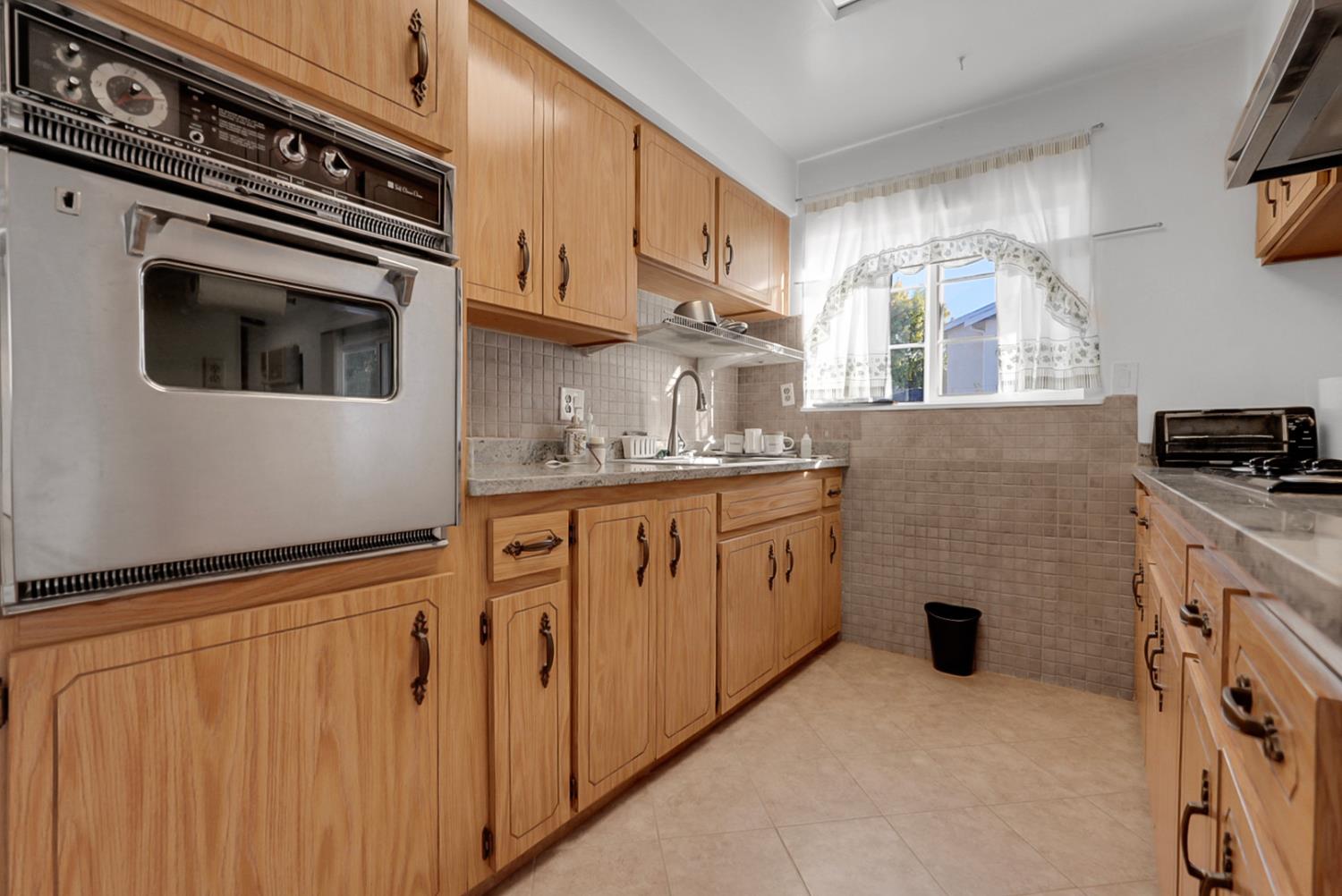 561244495_67e8bfaa-96a2-4baf-8dc6-4f824c5d7031.jpg