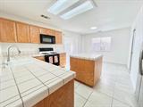 561238128_1b6bcbff-7b1b-423f-910b-95a15e4e852d.jpg