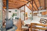 561243816_bf79b6eb-626e-4bc5-8407-74d1843fd7b9.jpg
